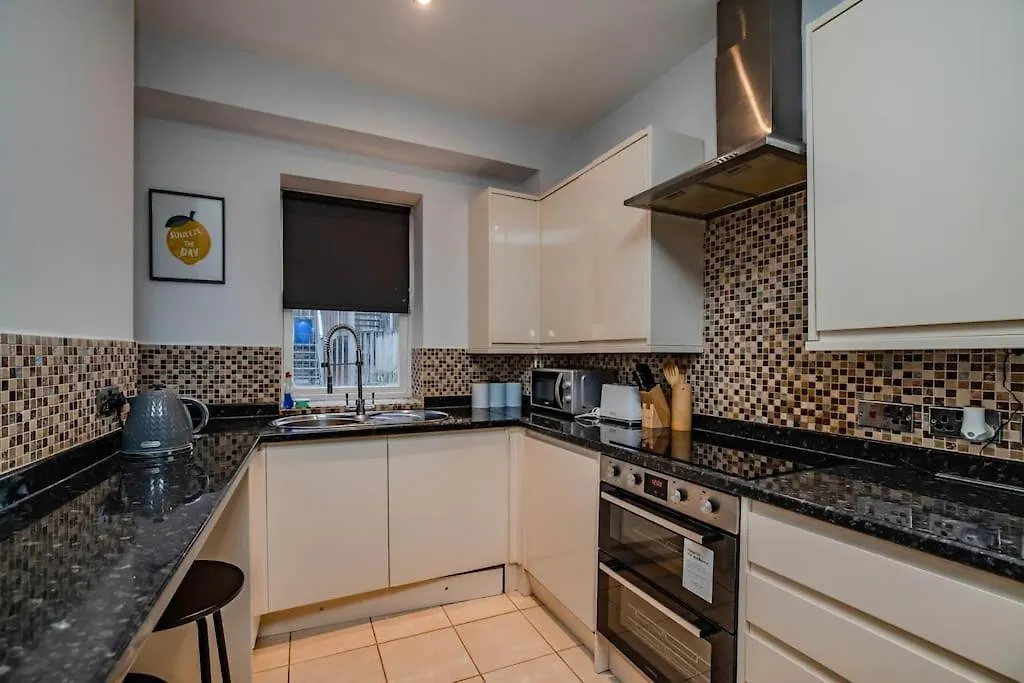 Super Central Three Bedroom Flat I Next To Brighton Beach I Sleep 9 Guests Reino Unido